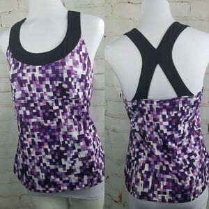 3/$25 Xersion medium athletic top
